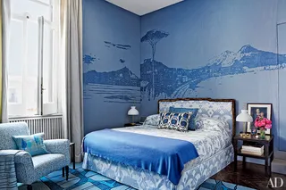 38 Moody Bedroom Colors That Add Depth and Sophistication to Any Modern Room